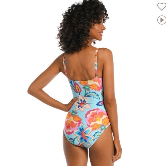 Women's The breezy beauty High Cut One Piece Swimsuit-Bathing Suit - Picture 4 of 13